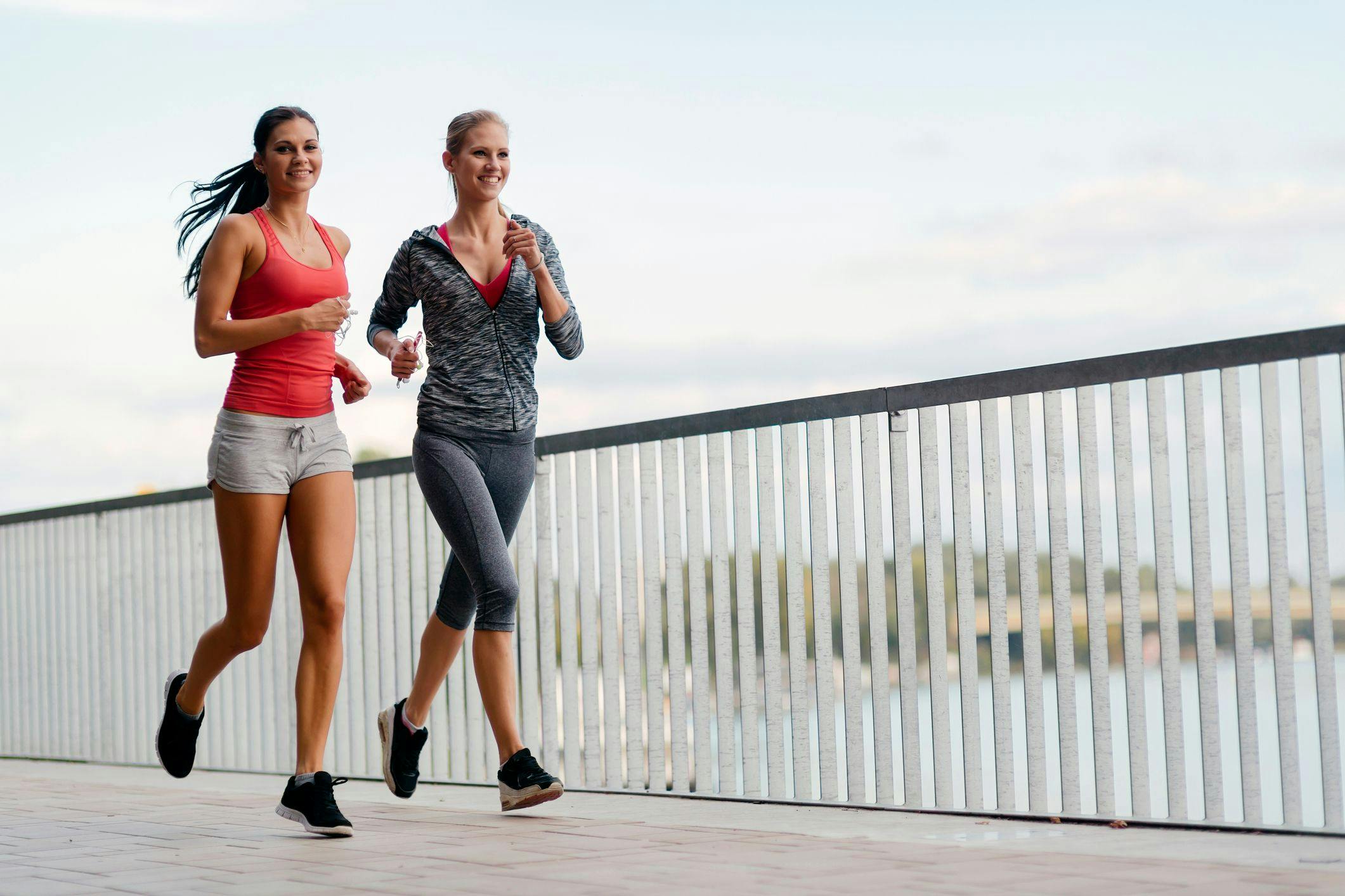 two-female-friends-running-to-reduce-stress-and-do-something-for-themselves